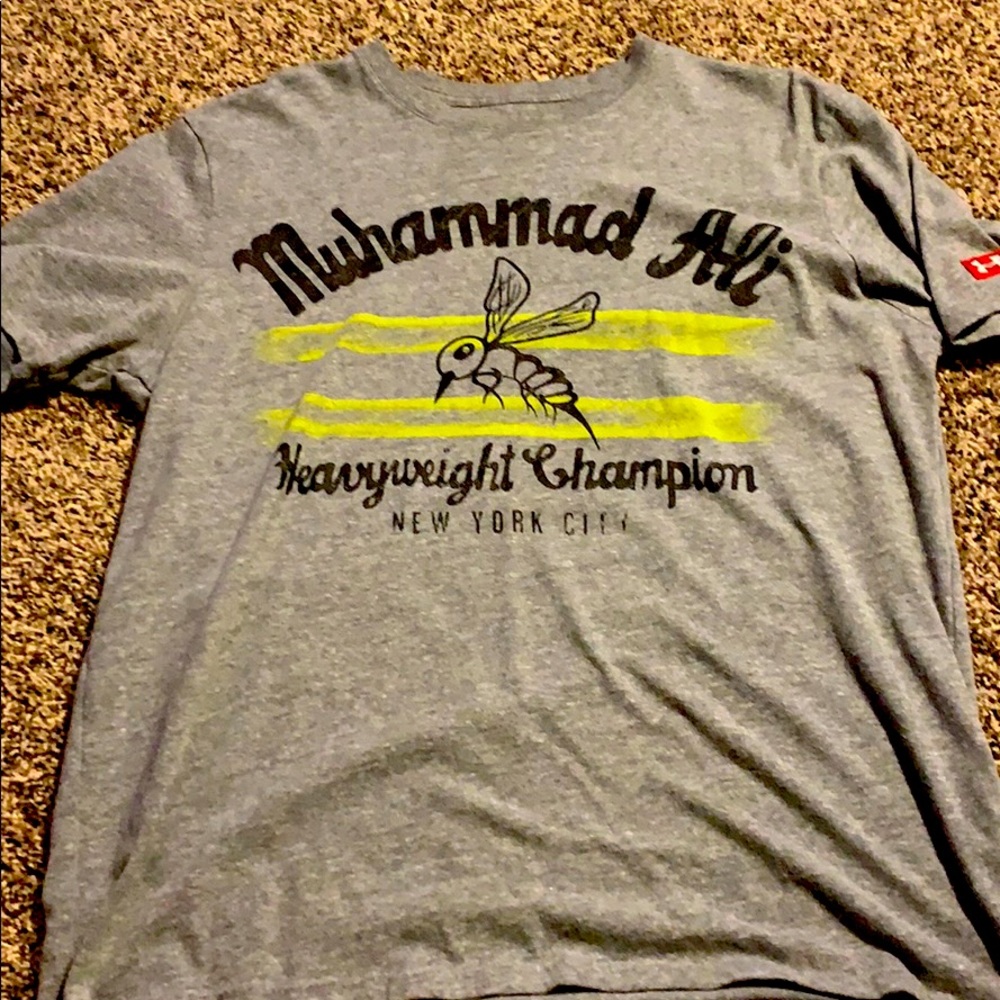 Used Roots Of Fight T Shirt